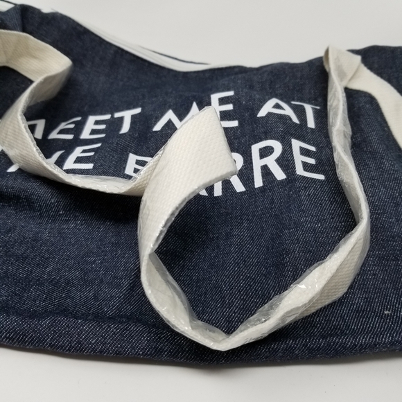 Workout Gear Gym Duffle Bag Meet Me At The Barre NWOT Fun Unisex Blue White Text - Picture 2 of 5